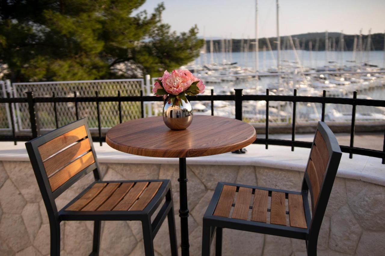Luxury Apartment Vista Del Mare 希贝尼克 外观 照片